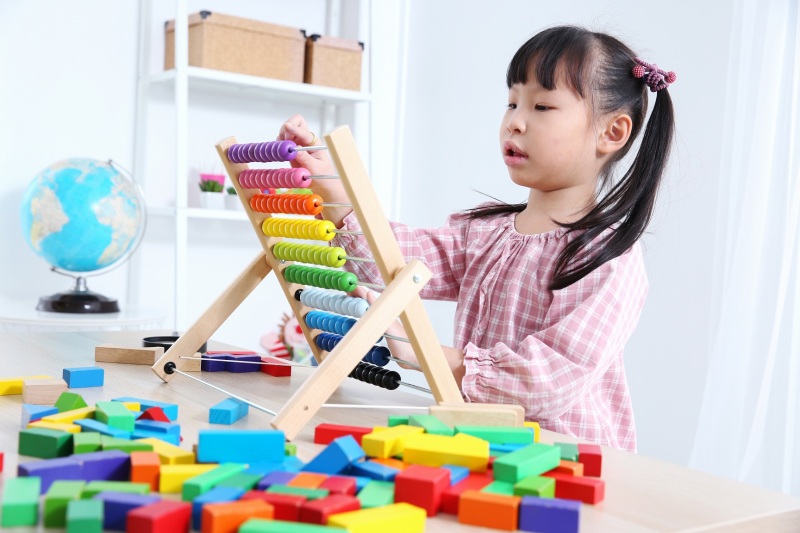 ADHD a gry komputerowe – Czy to dobry sposób na radzenie sobie z zaburzeniem?